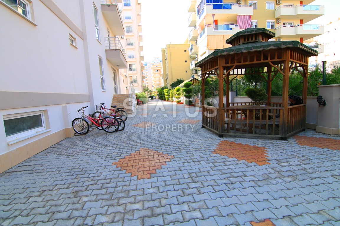 Меблированные двухкомнатные апартаменты в комплексе с бассейном, 50 м2 фото 14