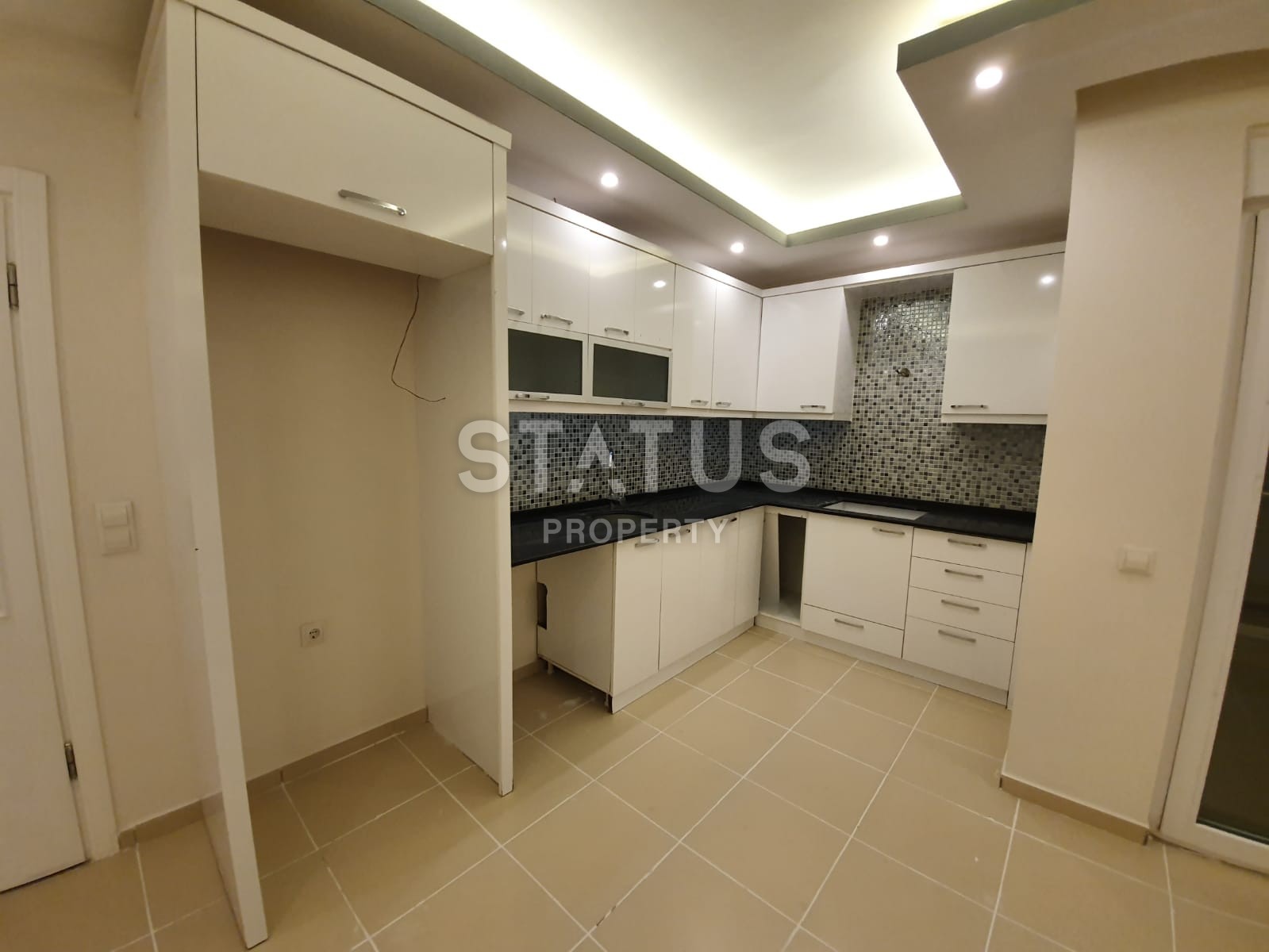 Просторные апартаменты 2+1 в комплексе с бассейном в Махмутларе, 118 м2 фото 3