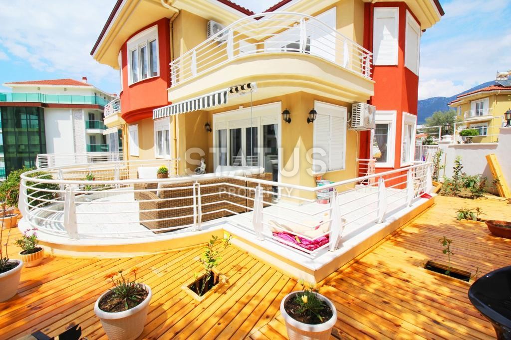 Просторная  вилла 2+1 в комплексе с бассейном, Каргыджак 140 м2 фото 1