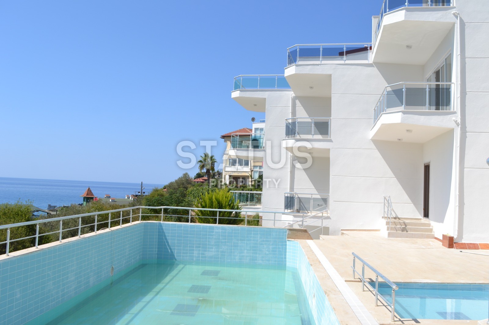 Дублекс с прямым видом на море и собственным гаражом в Конаклы 150 кв.м. фото 4