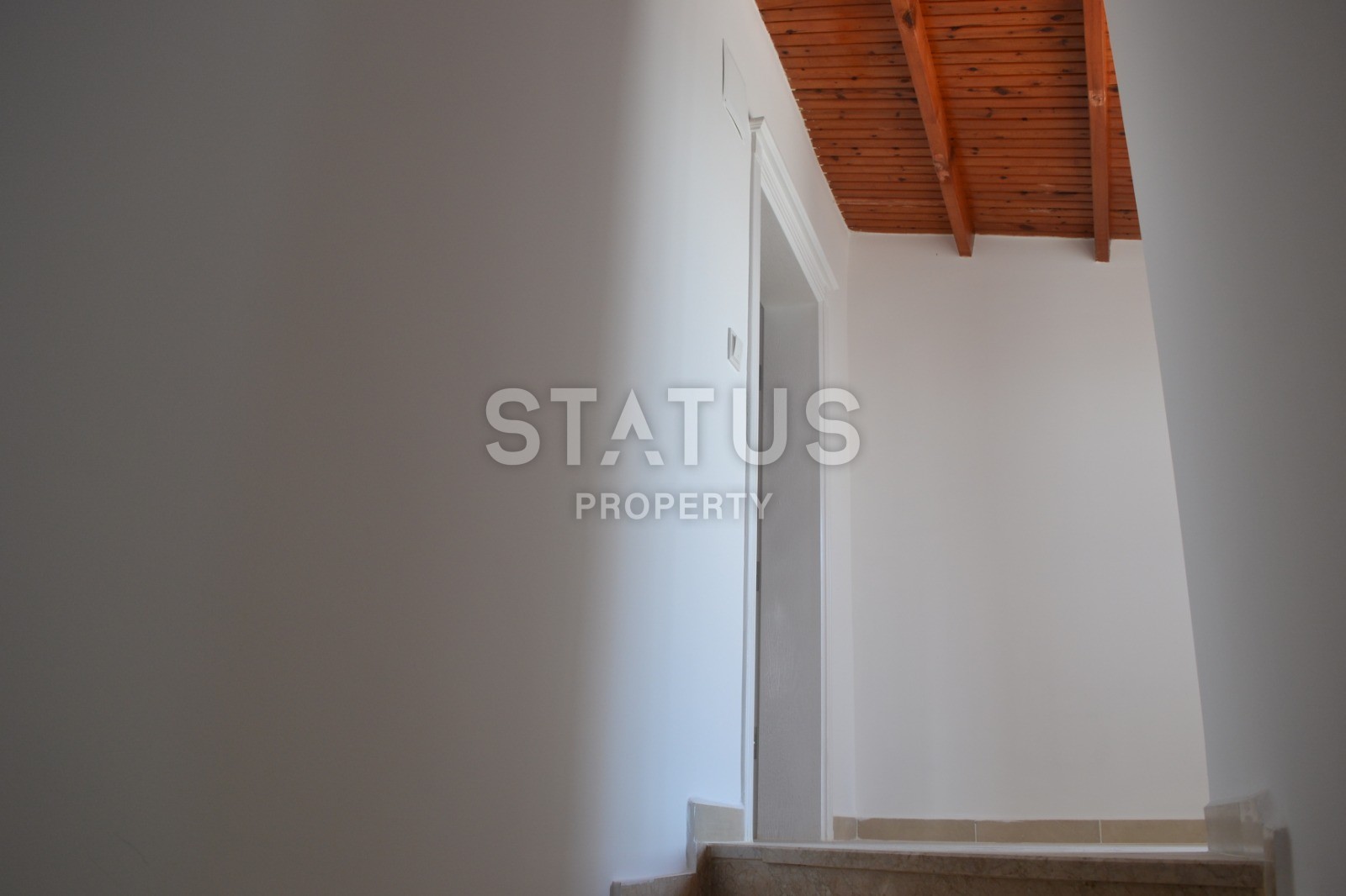 Дублекс с прямым видом на море и собственным гаражом в Конаклы 150 кв.м. фото 11