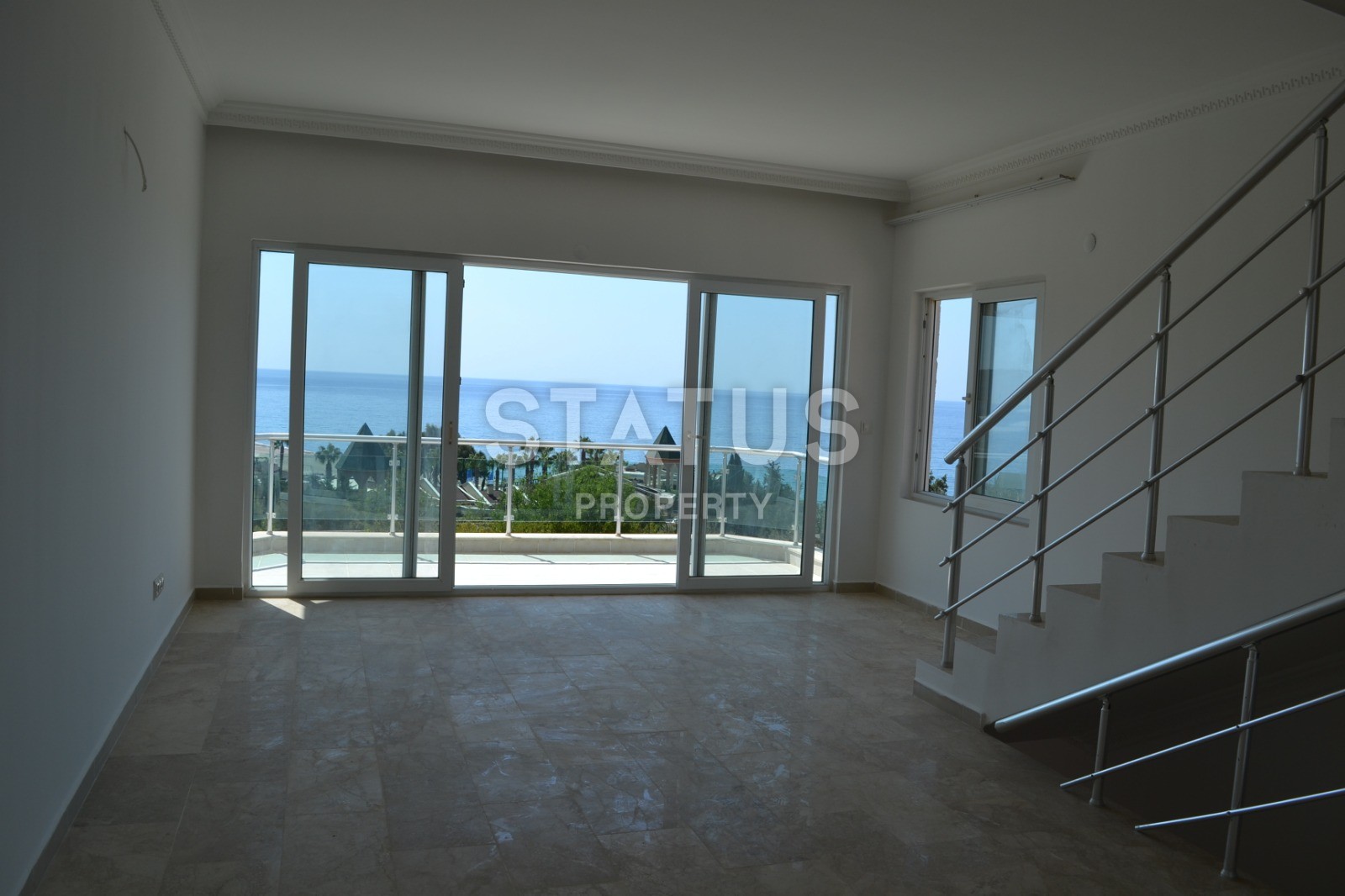 Дублекс с прямым видом на море и собственным гаражом в Конаклы 150 кв.м. фото 23