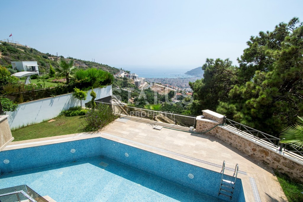 Элитные виллы в центре Алании от надежной строительной компании фото 7