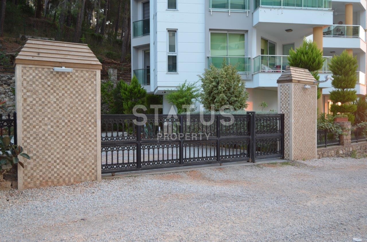 Three-room apartment overlooking the sea and pine forest in Kargicak, 110 m2 фото 4