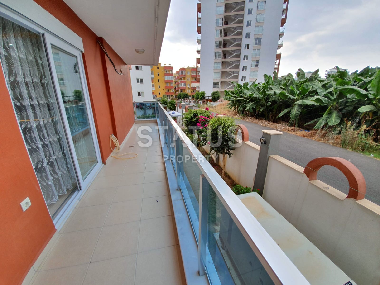 Трехкомнатная квартира с новой мебелью в Махмутларе, 110 м2. фото 18