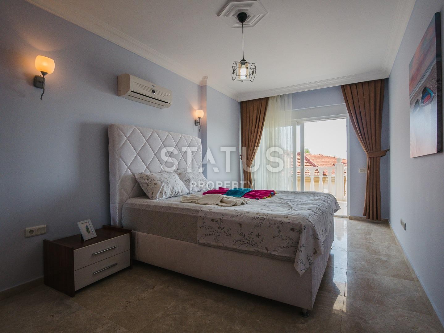 Потрясающая вилла с личным бассейном в центре Алании по отличной цене 200 кв.м. фото 16