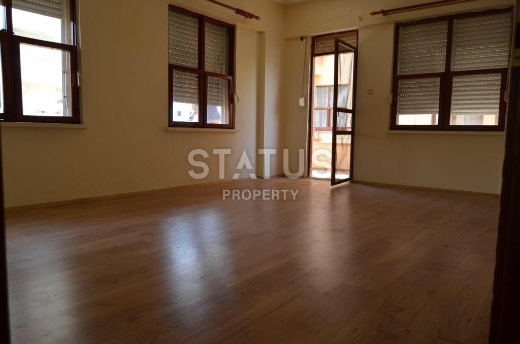 Недорогая трехкомнатная квартира в 200 метрах до моря, 110 м2 фото 5