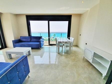 Трехкомнатные апартаменты с мебелью на первой береговой линии, Махмутлар, 120 м2. фото 3