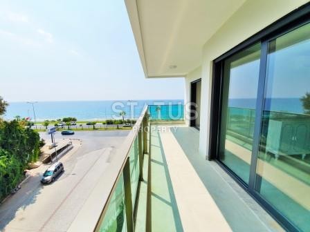 Трехкомнатные апартаменты с мебелью на первой береговой линии, Махмутлар, 120 м2. фото 17