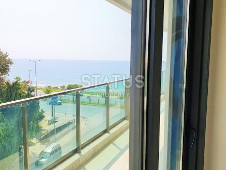 Трехкомнатные апартаменты с мебелью на первой береговой линии, Махмутлар, 120 м2. фото 18