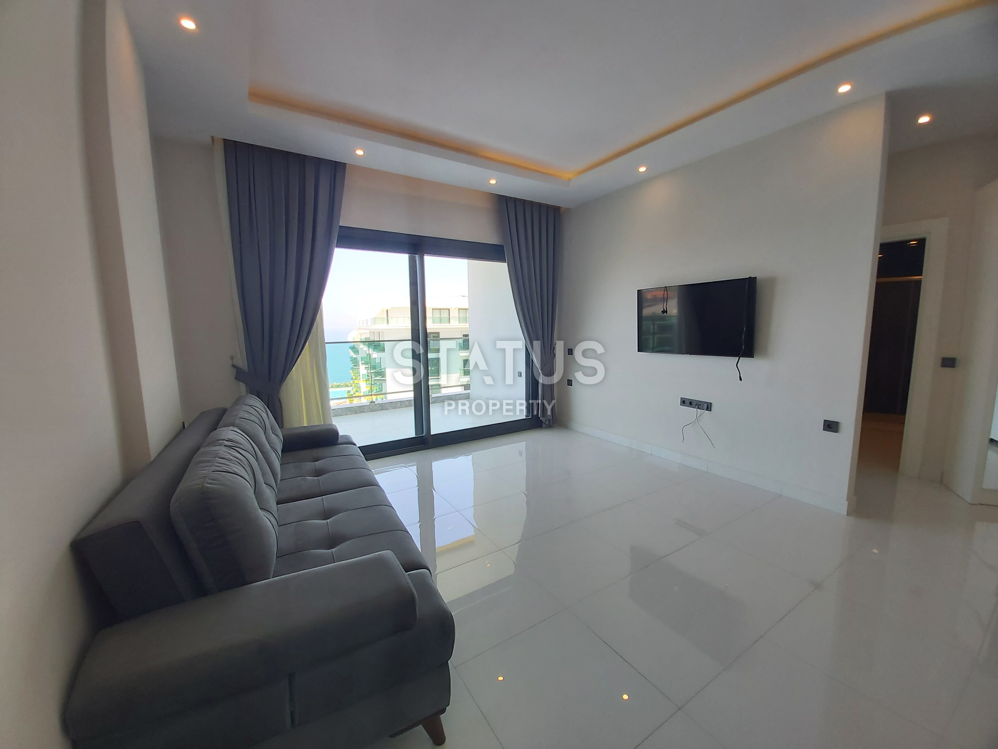 Spacious apartment overlooking the pore in premium residential complex in Kargicak. 70m2 фото 5