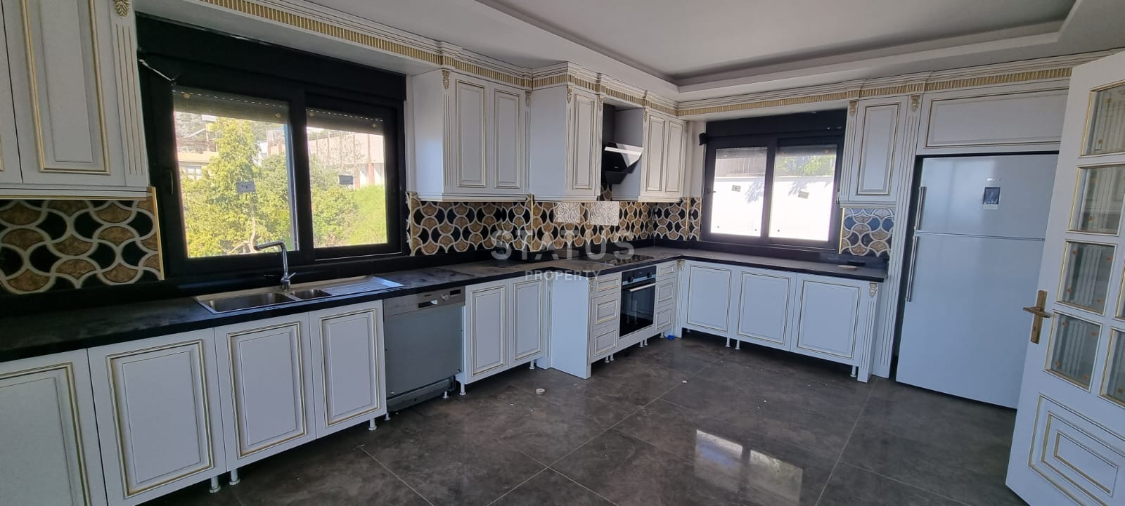 Вилла 7+1 с потрясающими видами в Аланье центре. 610м2 фото 12