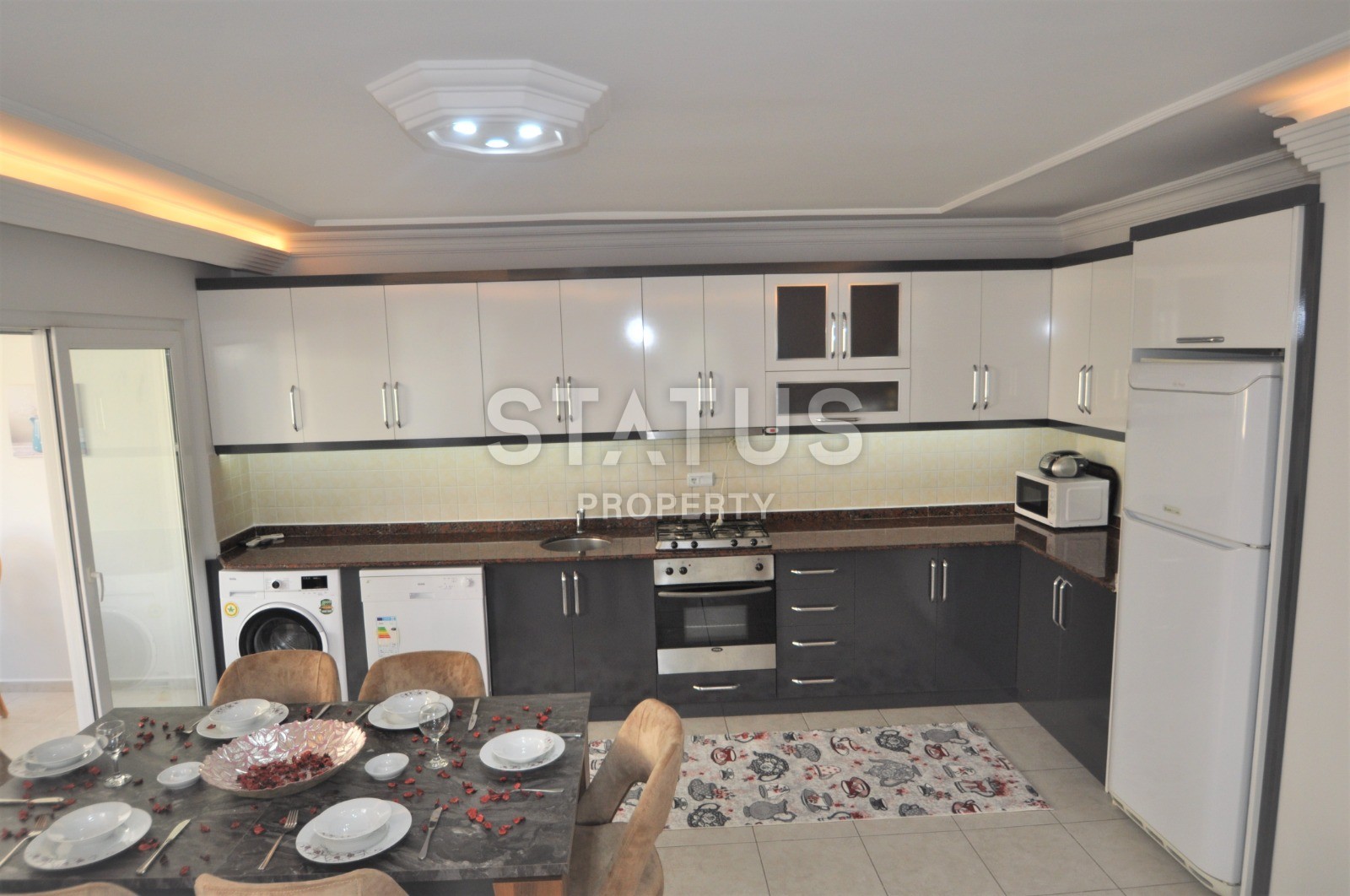 Квартира с современной обстановкой в Европейском районе Оба. 125 кв.м. фото 7