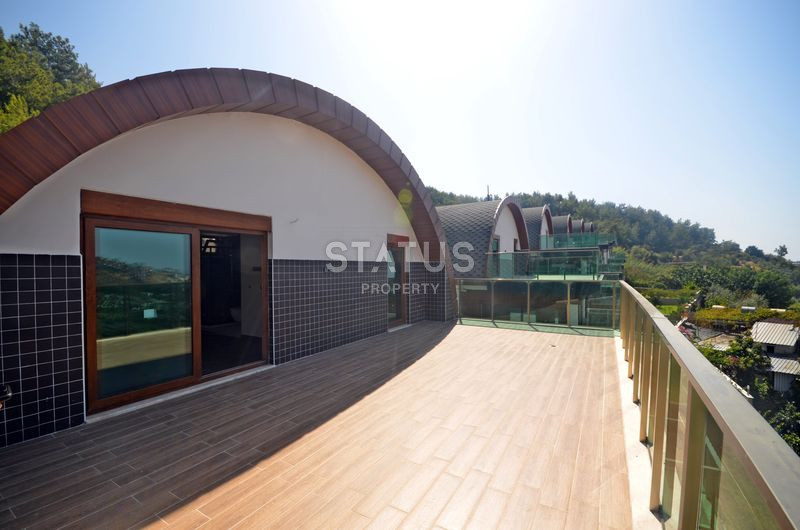 Вилла 5+1 в прекрасном районе Бекташ в Аланье. 376м2 фото 8