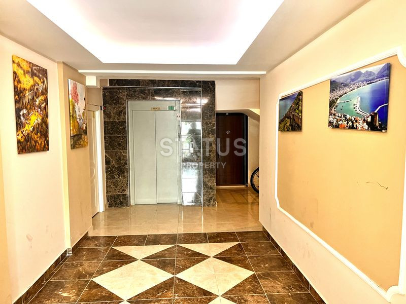 Трёхкомнатная меблированная квартира в доме городского типа в Махмутларе. 90м2 фото 6