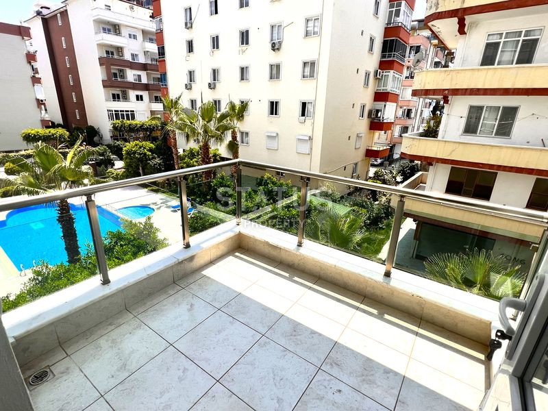 Трёхкомнатная меблированная квартира в доме городского типа в Махмутларе. 90м2 фото 26