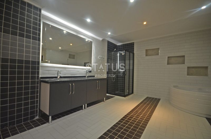 Шести комнатная вилла в прекрасном районе Бекташ в Аланье. 376м2 фото 11