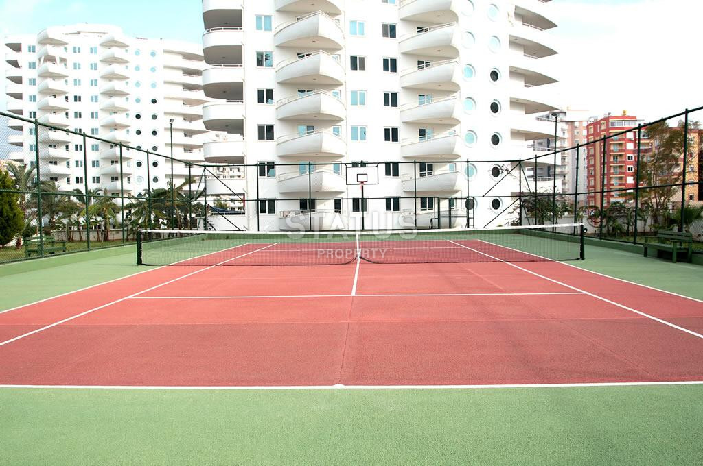 Очень просторная двухкомнатная квартира в известном ЖК в Махмутларе. 95м2 фото 4