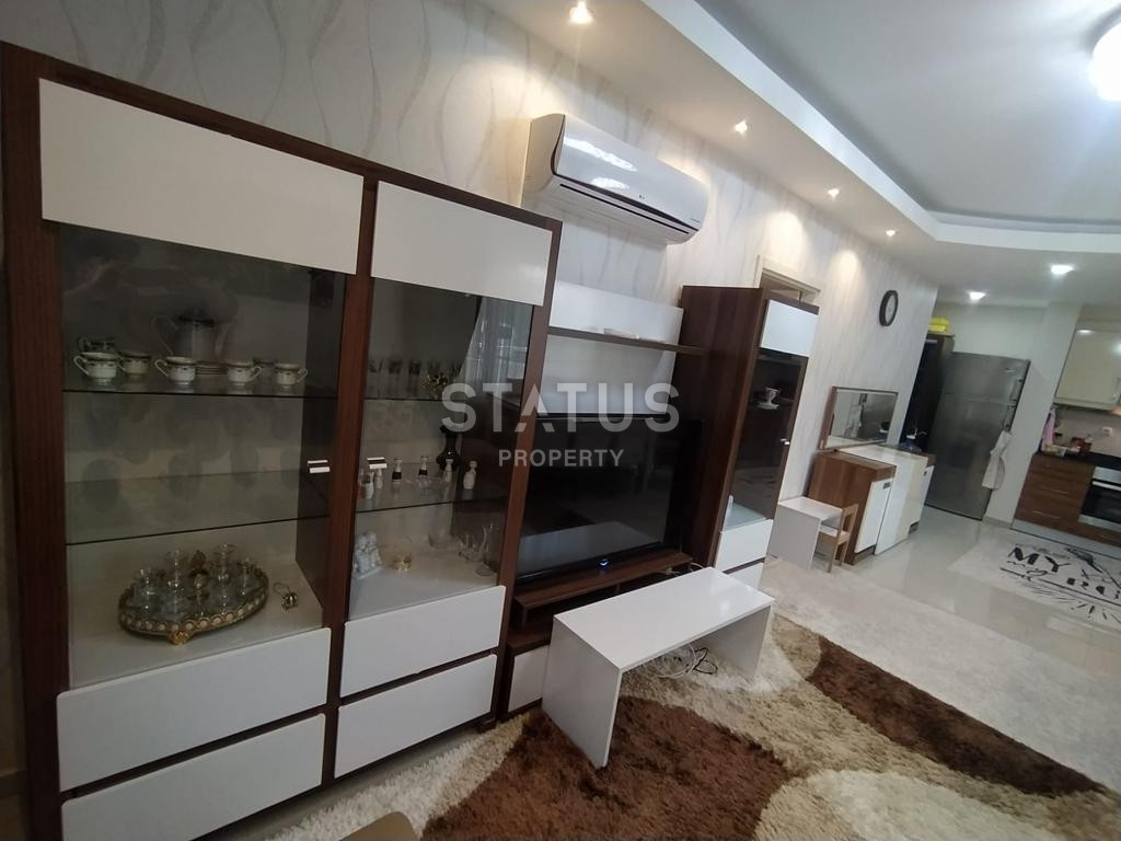 Очень просторная двухкомнатная квартира в известном ЖК в Махмутларе. 95м2 фото 6