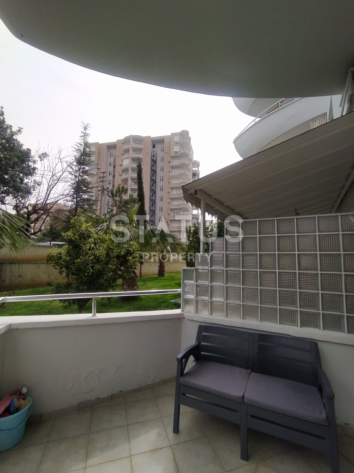 Очень просторная двухкомнатная квартира в известном ЖК в Махмутларе. 95м2 фото 12