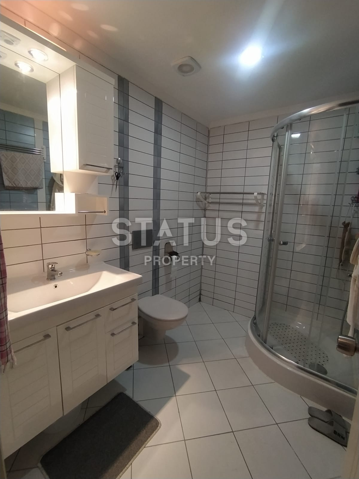 Очень просторная двухкомнатная квартира в известном ЖК в Махмутларе. 95м2 фото 21