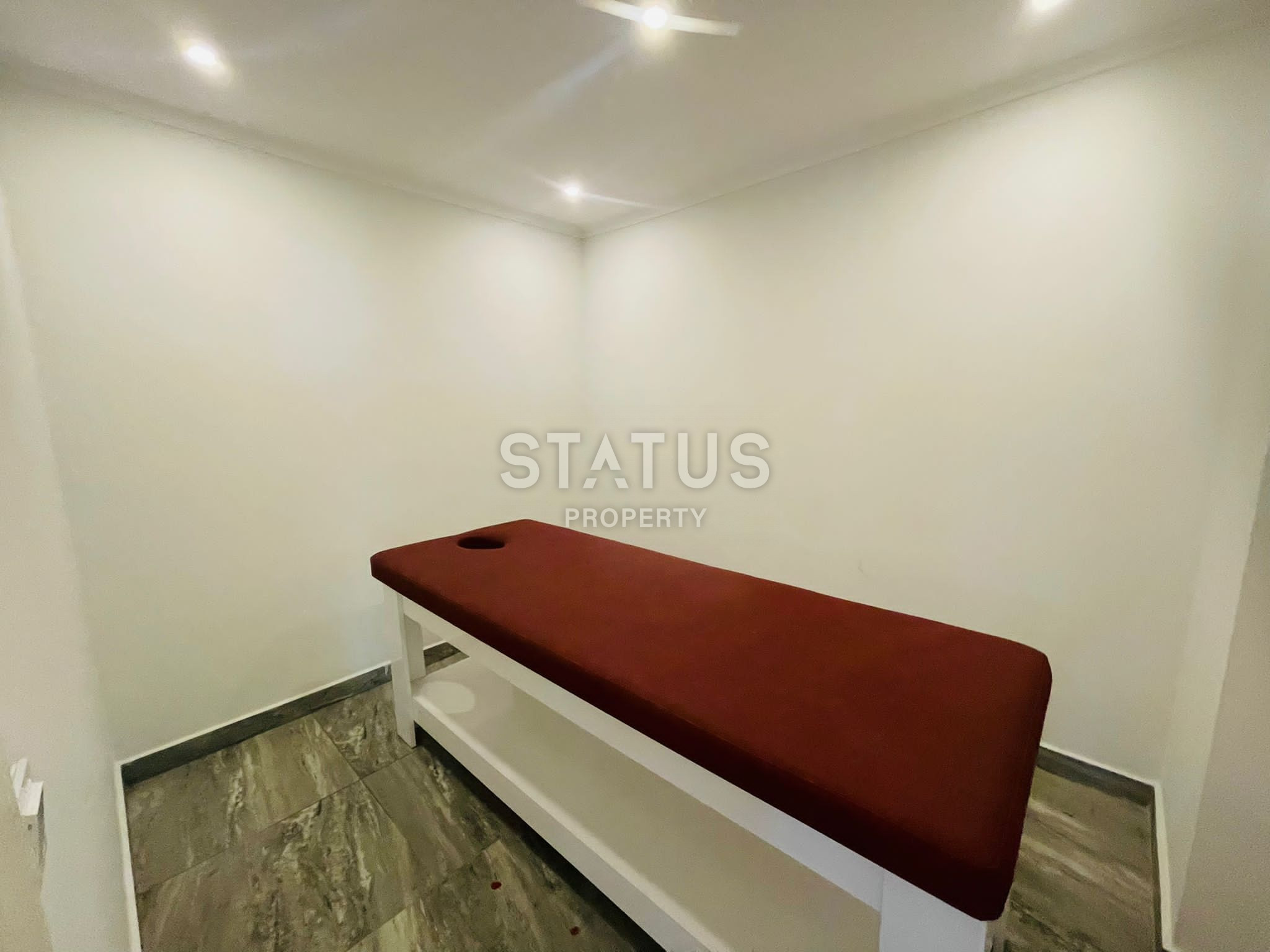 Трёхкомнатная меблированная квартира в хорошем ЖК с полной инфраструктурой в Кестеле. 105м2 фото 21