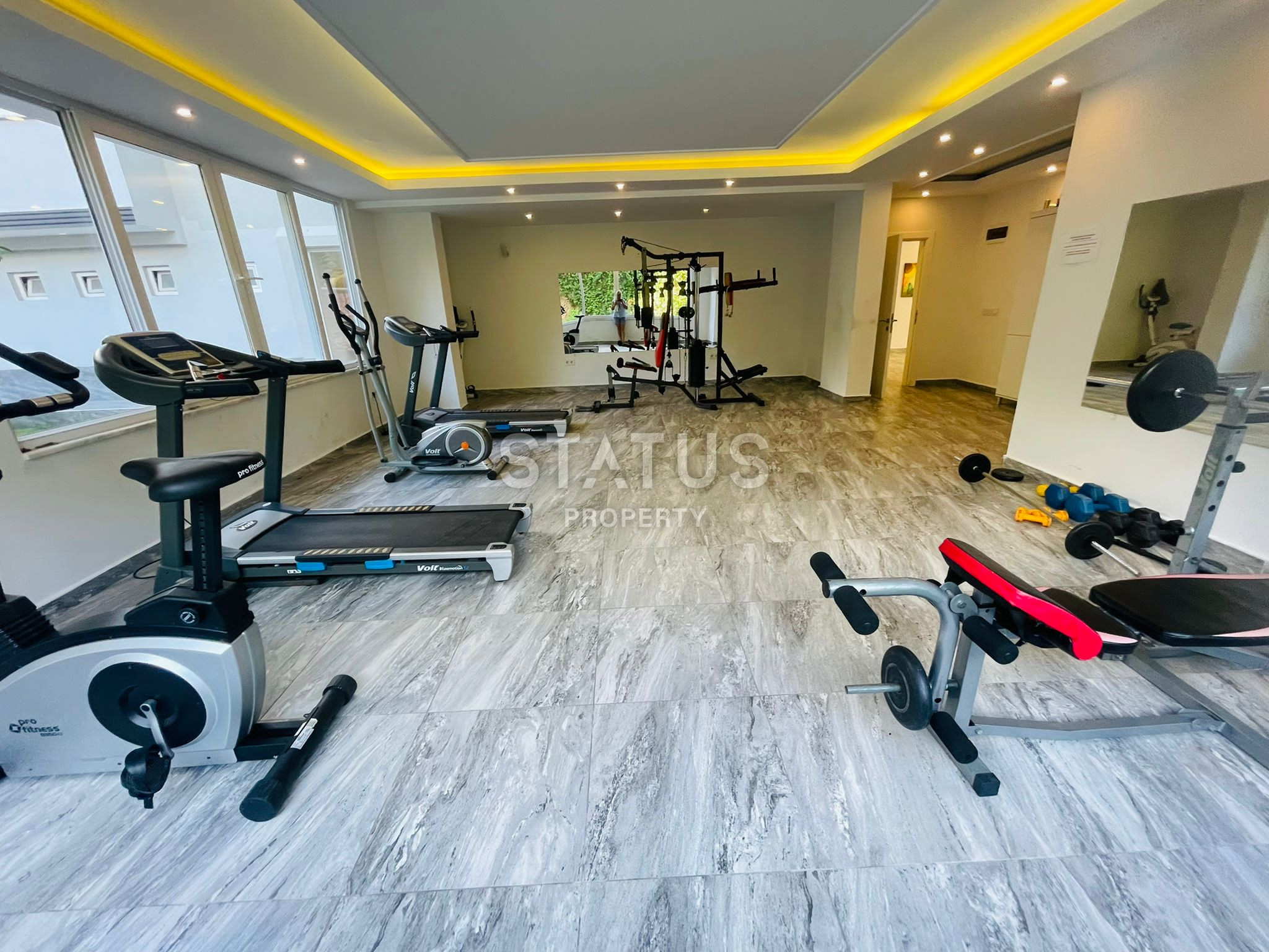 Трёхкомнатная меблированная квартира в хорошем ЖК с полной инфраструктурой в Кестеле. 105м2 фото 40