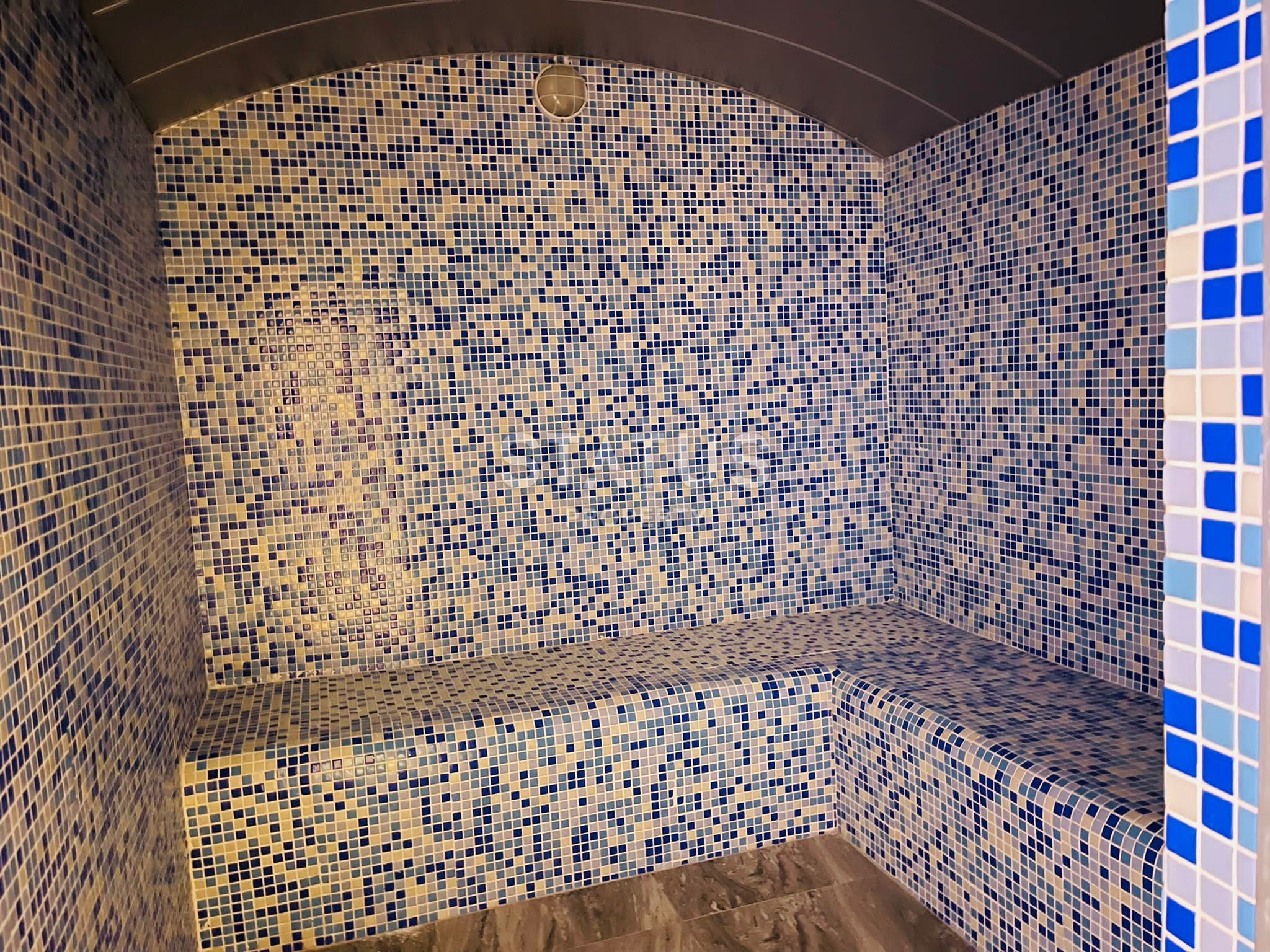 Трёхкомнатная меблированная квартира в хорошем ЖК с полной инфраструктурой в Кестеле. 105м2 фото 48