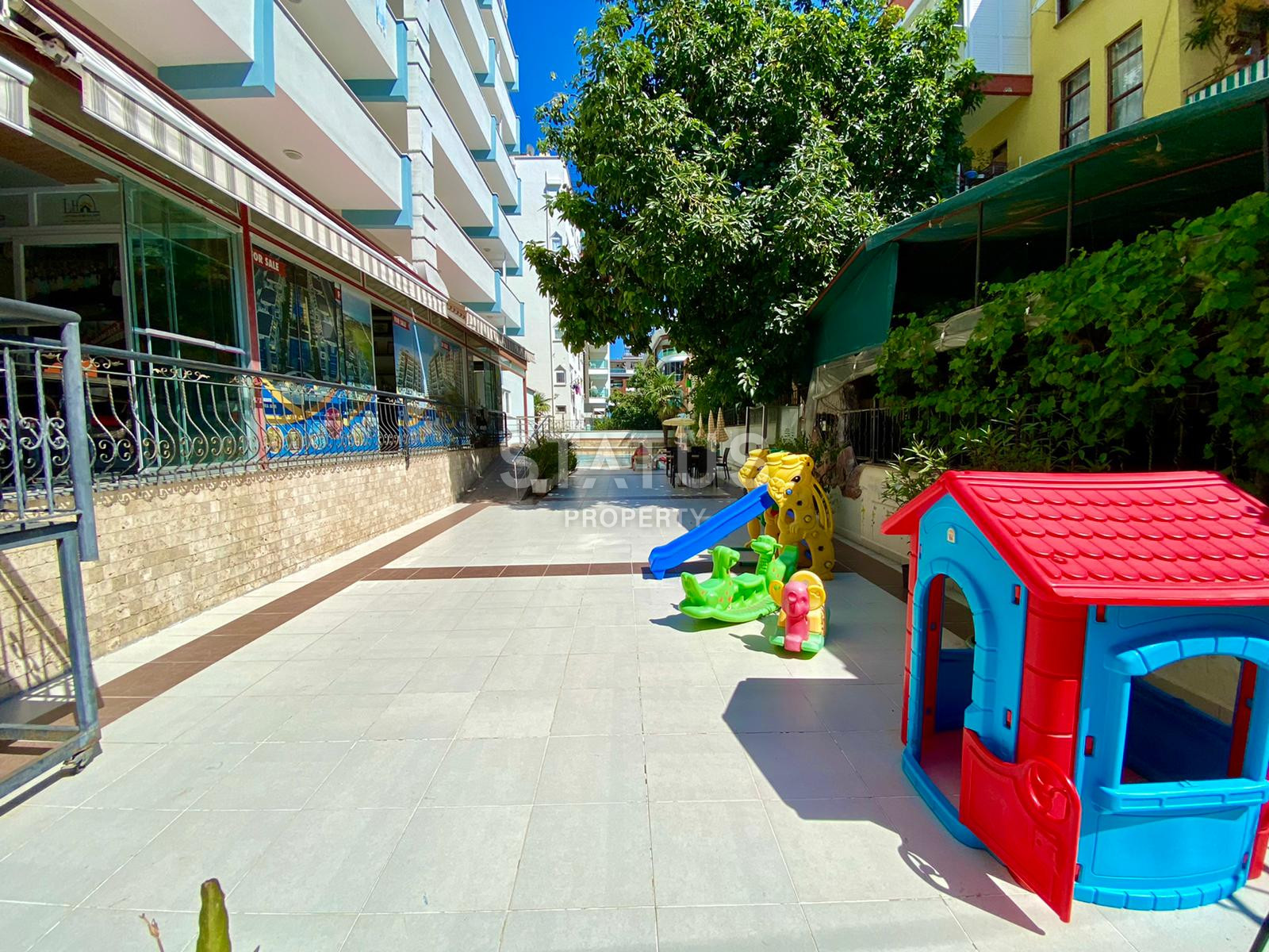 Three-room apartment with a good location near the Cleopatra beach. 80m2 фото 19