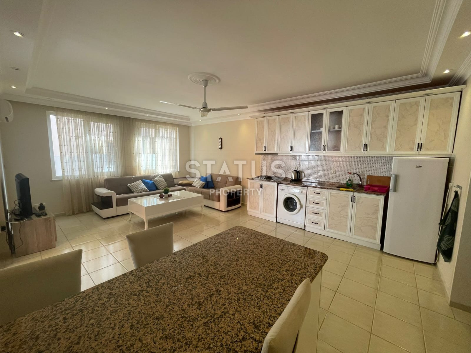 Very spacious 1+1 apartment in the lower part of Oba, 150m from the sea. 70m2 фото 3