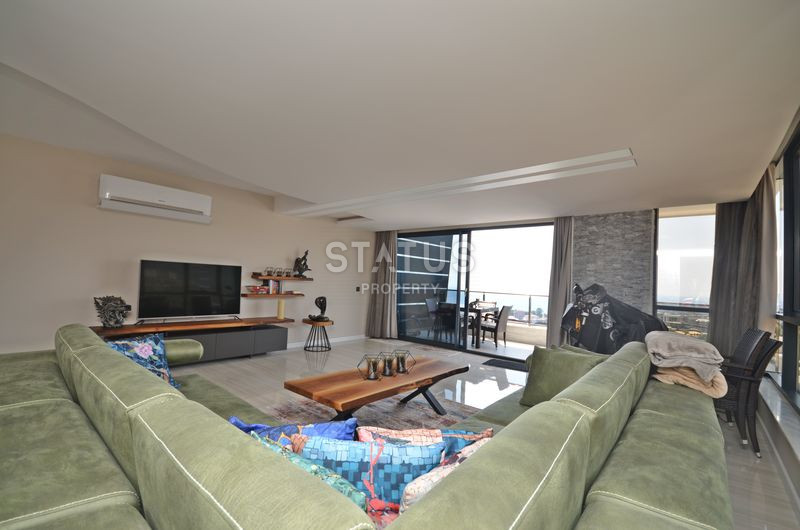 Luxurious duplex 3+1 in a luxury residential complex in Kargicak. 217m2 фото 25