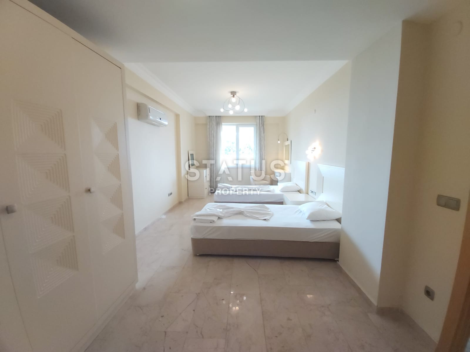 Duplex with a garden in one of the richest complexes in Kargicak. 150m2 фото 25