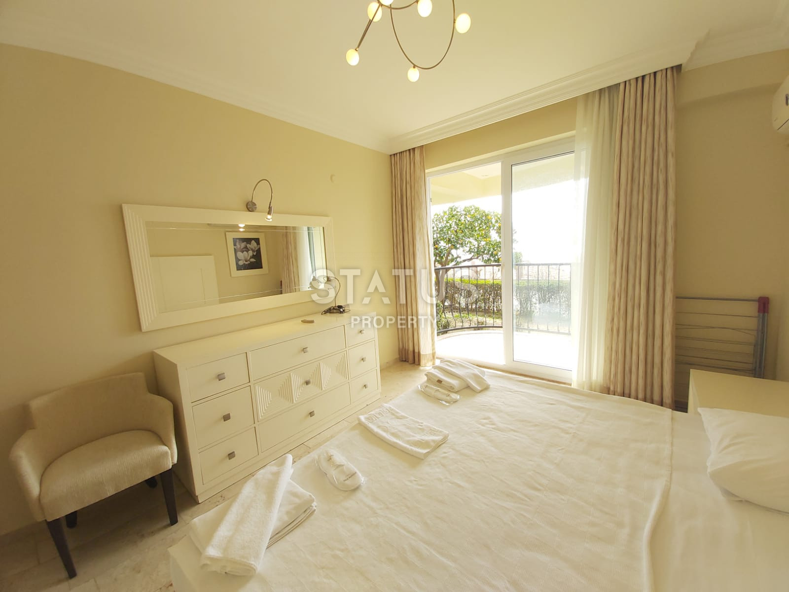 Duplex with a garden in one of the richest complexes in Kargicak. 150m2 фото 27