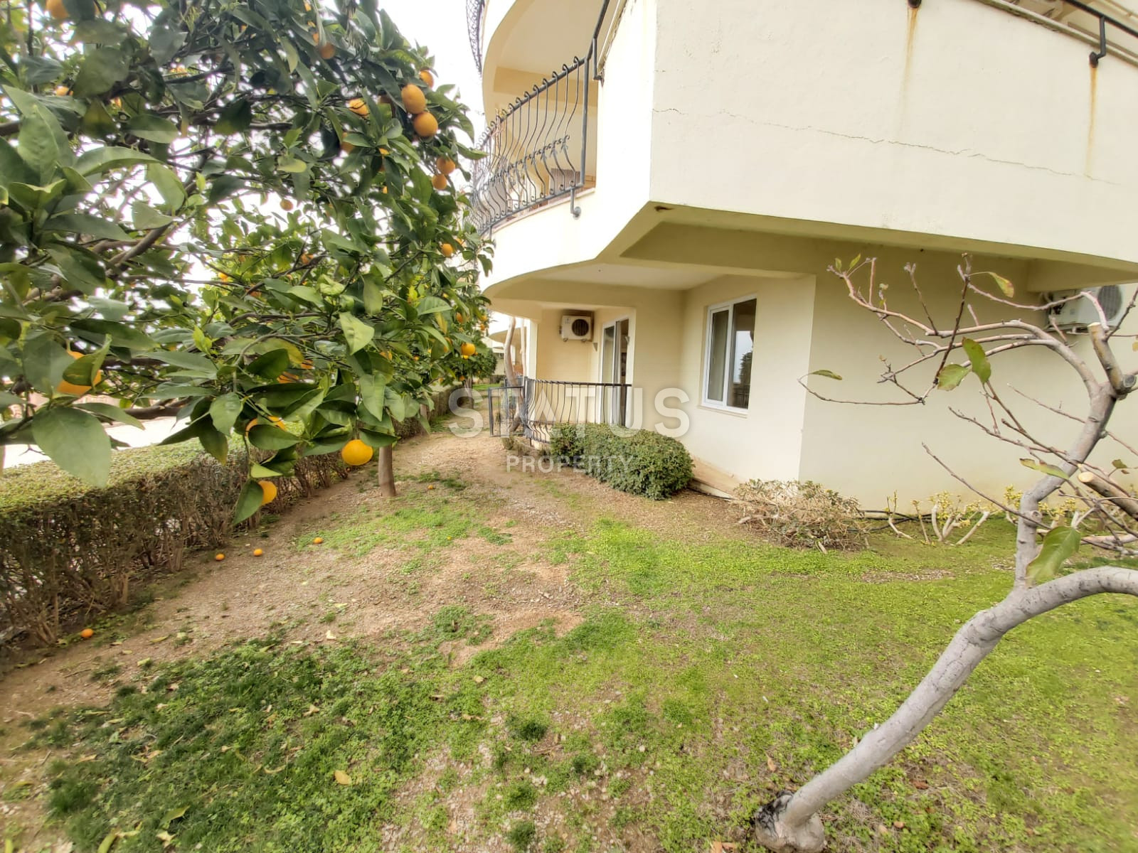 Duplex with a garden in one of the richest complexes in Kargicak. 150m2 фото 50