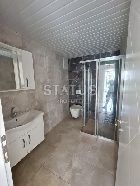 Spacious three-room apartment with separate kitchen, excellent investment. 115m2 фото 7