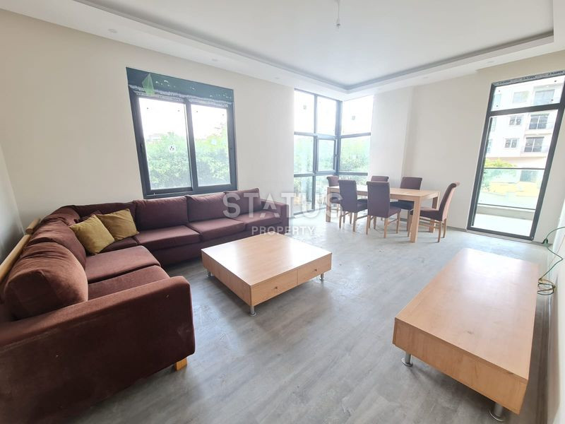 Spacious three-room apartment with separate kitchen, excellent investment. 115m2 фото 11