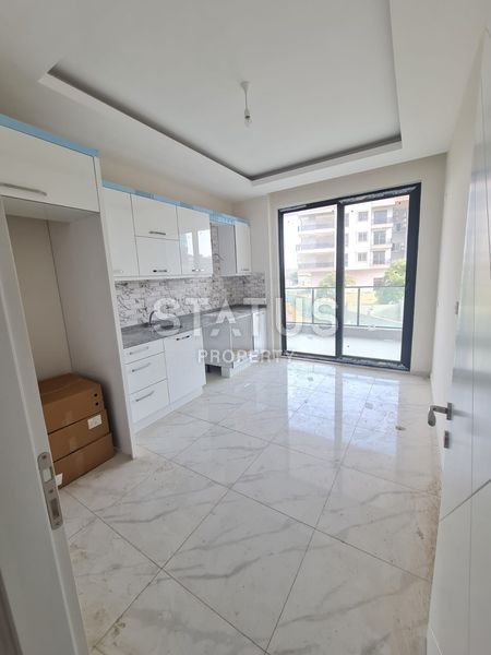 Spacious three-room apartment with separate kitchen, excellent investment. 115m2 фото 16