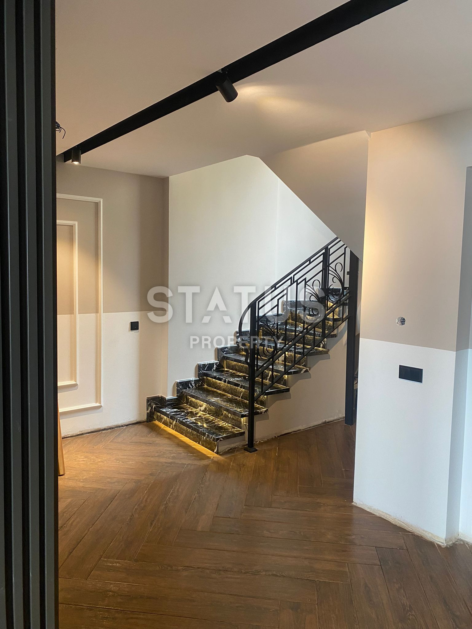 Modern villa in Bektash area with stunning views. 6+1 - 600m. фото 22