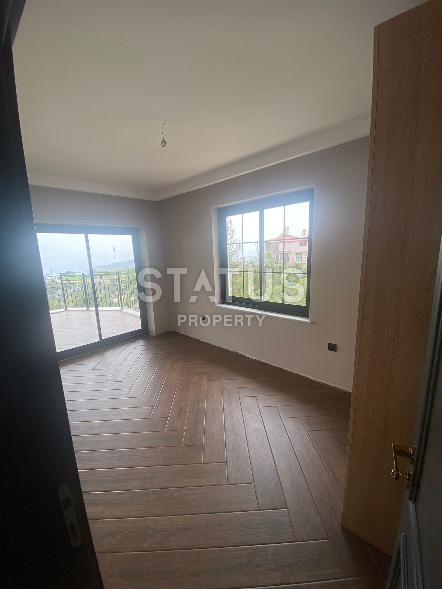 Modern villa in Bektash area with stunning views. 6+1 - 600m. фото 24