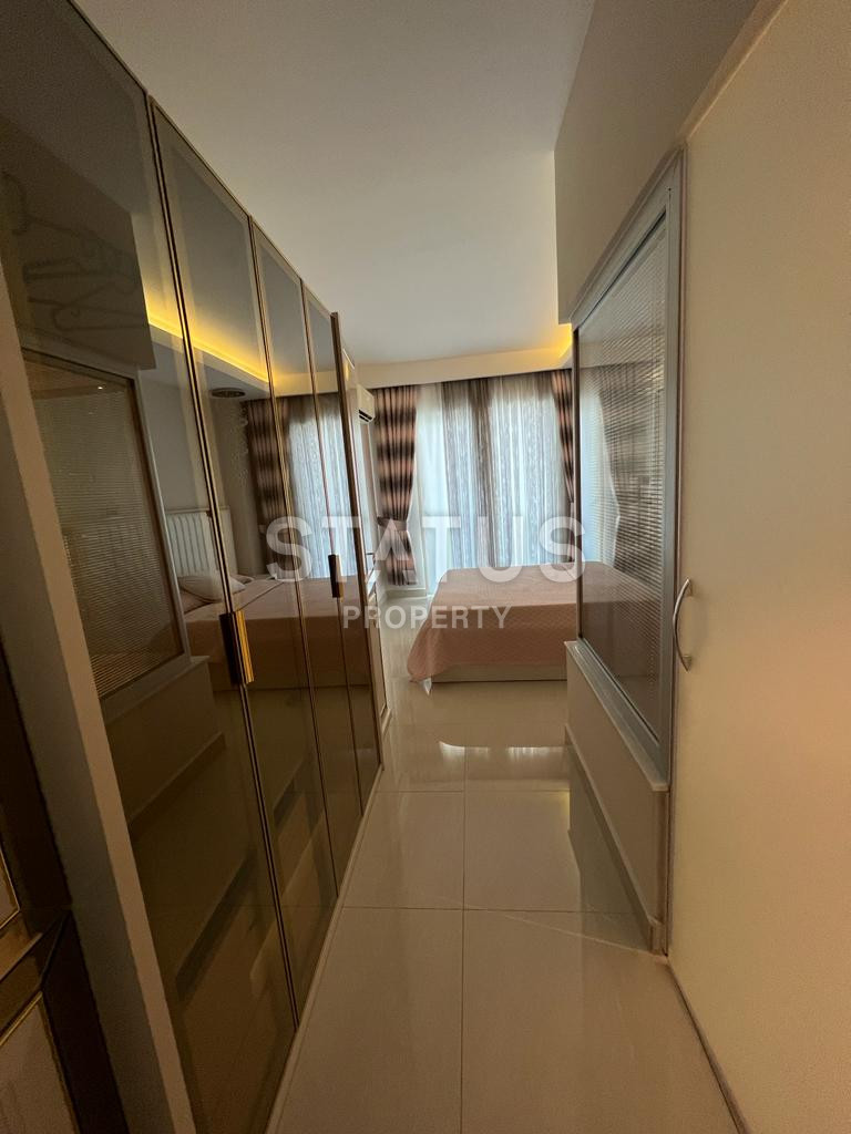 Трёхкомнатная меблированная вартира в элитном комплексе Махмутлара в 200 метрах от моря. 120м2 фото 11