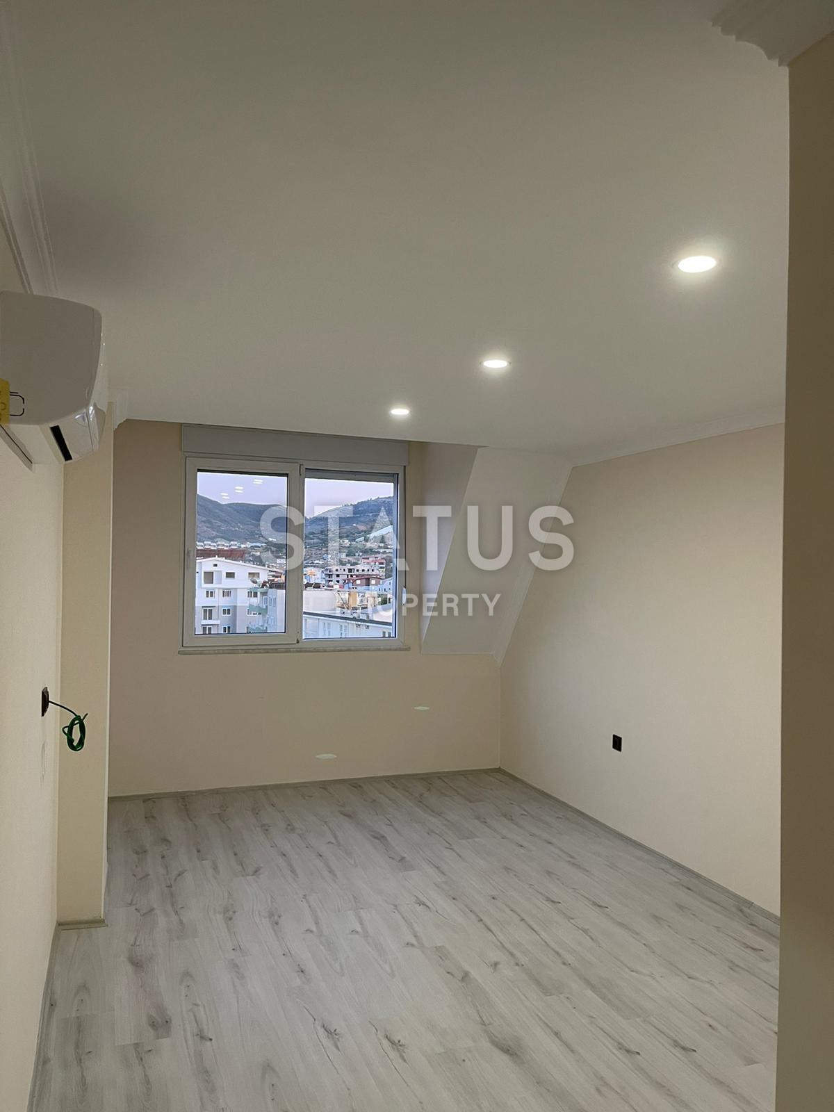 Апартаменты 3+1 в доме городского типа в Газипаше. 140м2 фото 3