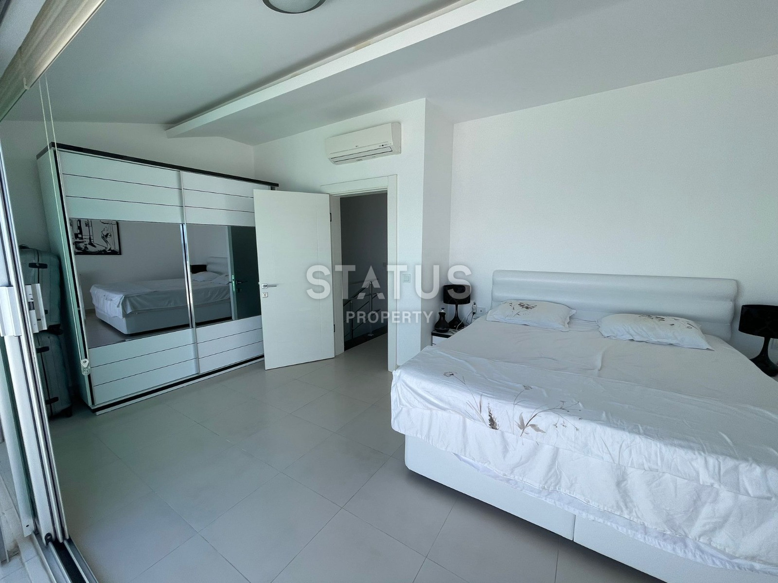 Роскошный видовой пентхаус в Кестеле планировки 3+1 и общей площадью 170 м2. фото 5