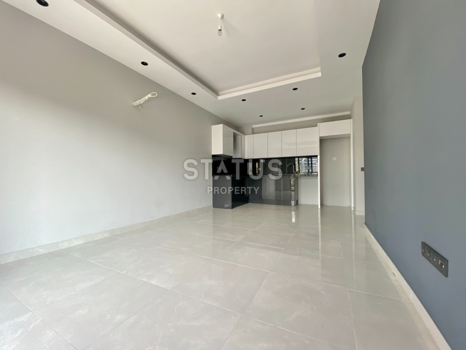 Spacious new two-room apartment in a complex with rich infrastructure in the upper OBA area. 62m2 фото 3