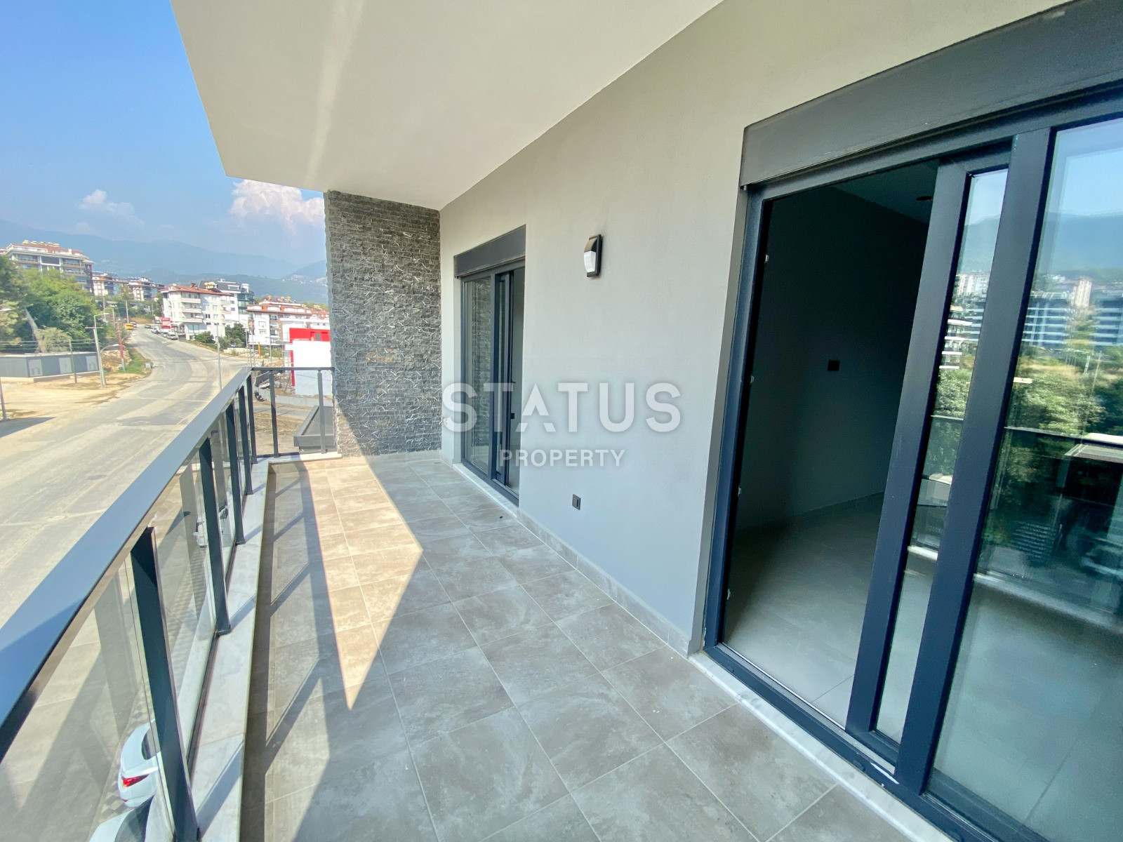 Spacious new two-room apartment in a complex with rich infrastructure in the upper OBA area. 62m2 фото 11