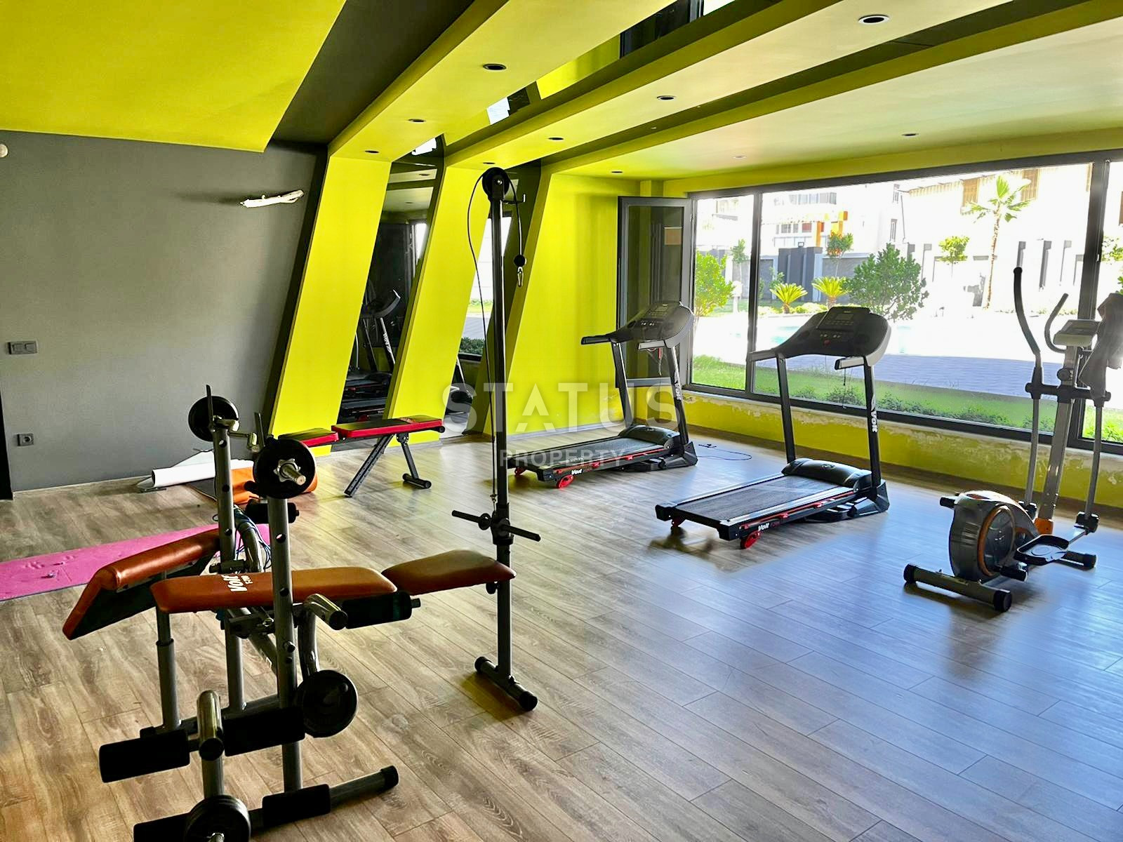 Spacious new two-room apartment in a complex with rich infrastructure in the upper OBA area. 62m2 фото 16