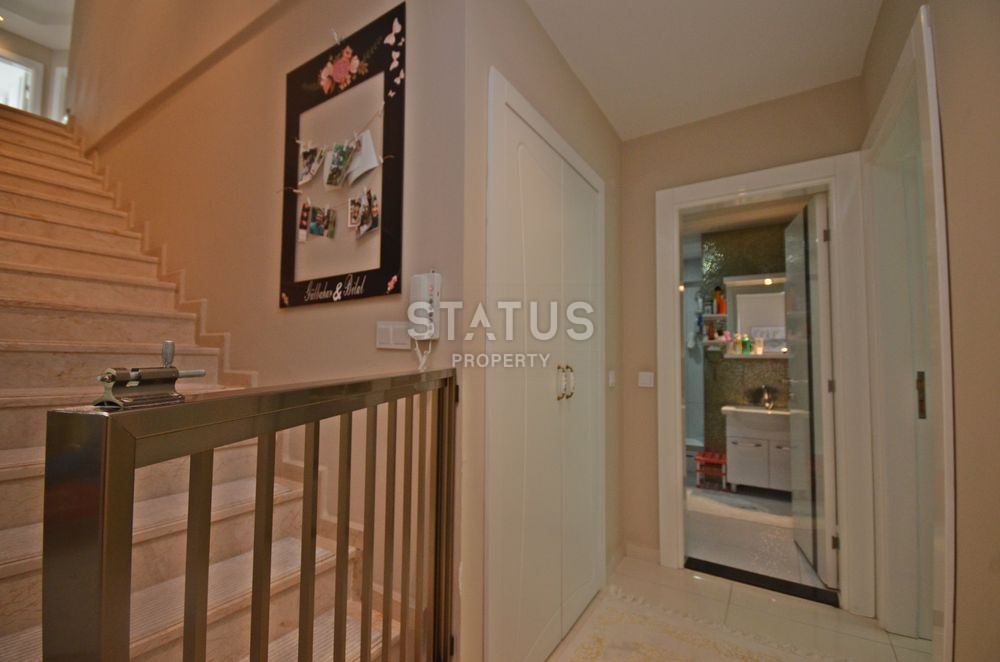 Прекрасный дуплекс с видом на реку Дим в Кестеле. 210м2 фото 12