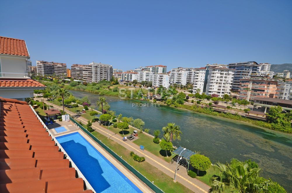 Прекрасный дуплекс с видом на реку Дим в Кестеле. 210м2 фото 23