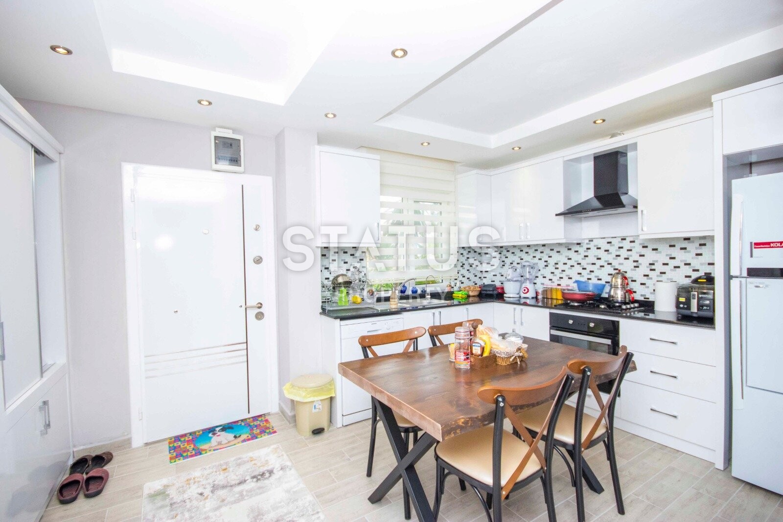 Меблированные апартаменты 2+1 в комплексе с бассейном в Обе, 120 м2 фото 3