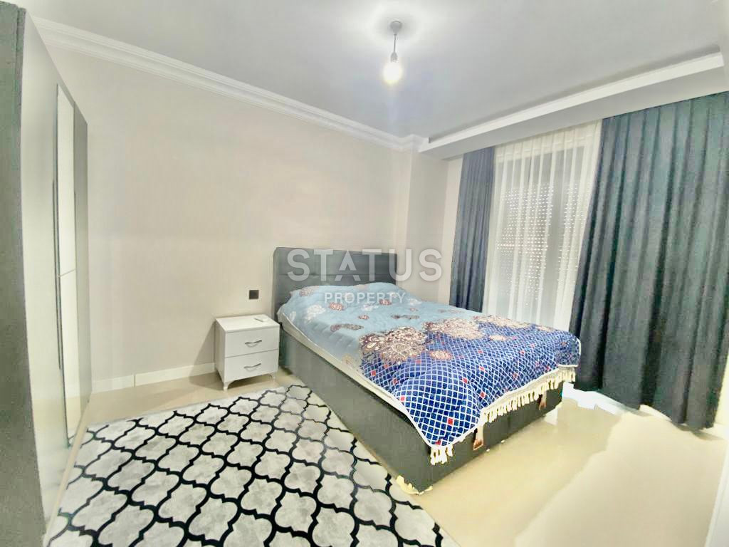 Two-room furnished apartment with a good location in the lower OBE. 55m2 фото 6