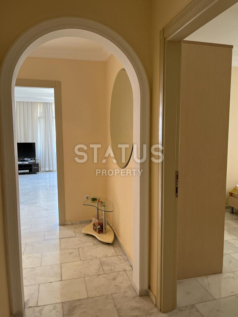 Трёхкомнатная меблированная квартира по привлекательной цене в верхней ОБЕ. 110м2 фото 15